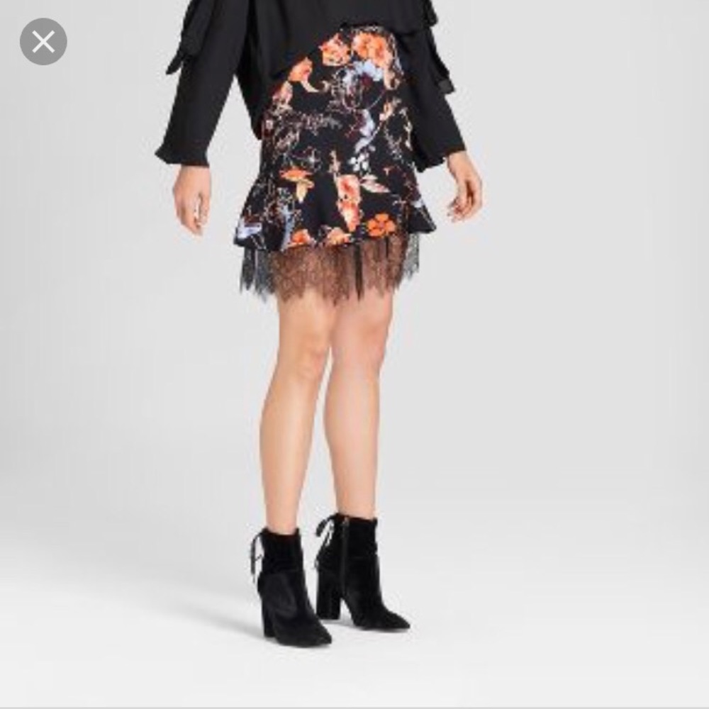 Who What Wear Floral Mini Skirt